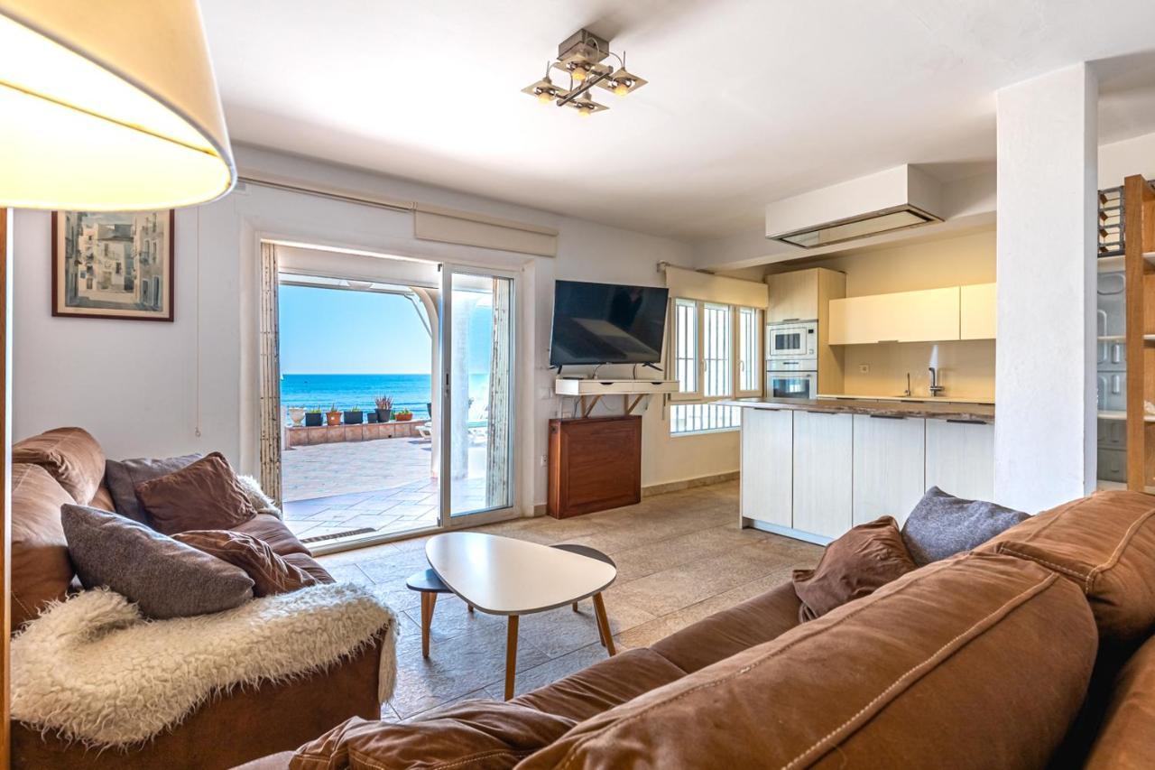 Beachfront Bliss: Apartamento A Pie De Playa Alicante Exteriér fotografie