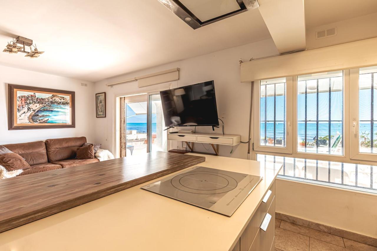 Beachfront Bliss: Apartamento A Pie De Playa Alicante Exteriér fotografie